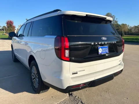Another view of 2027 Ford Expedition Max Platinum for sale in Newton, IA at Gregg Young Ford of Newton
