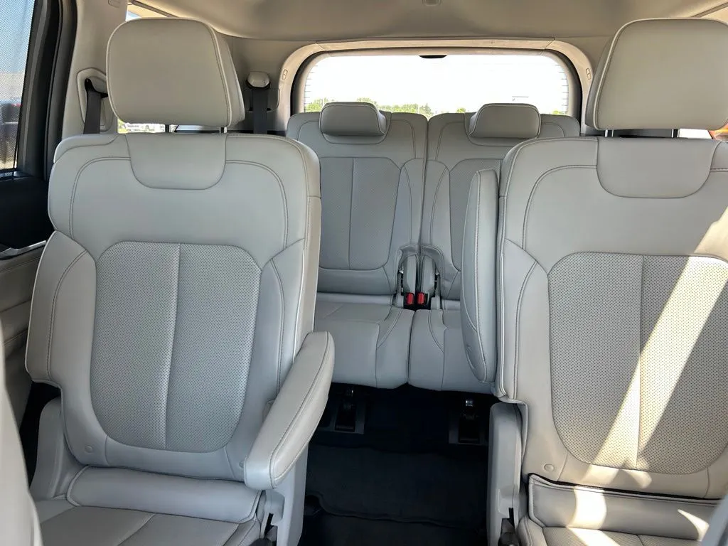 2022 Jeep Grand Cherokee L Overland - Photo 26