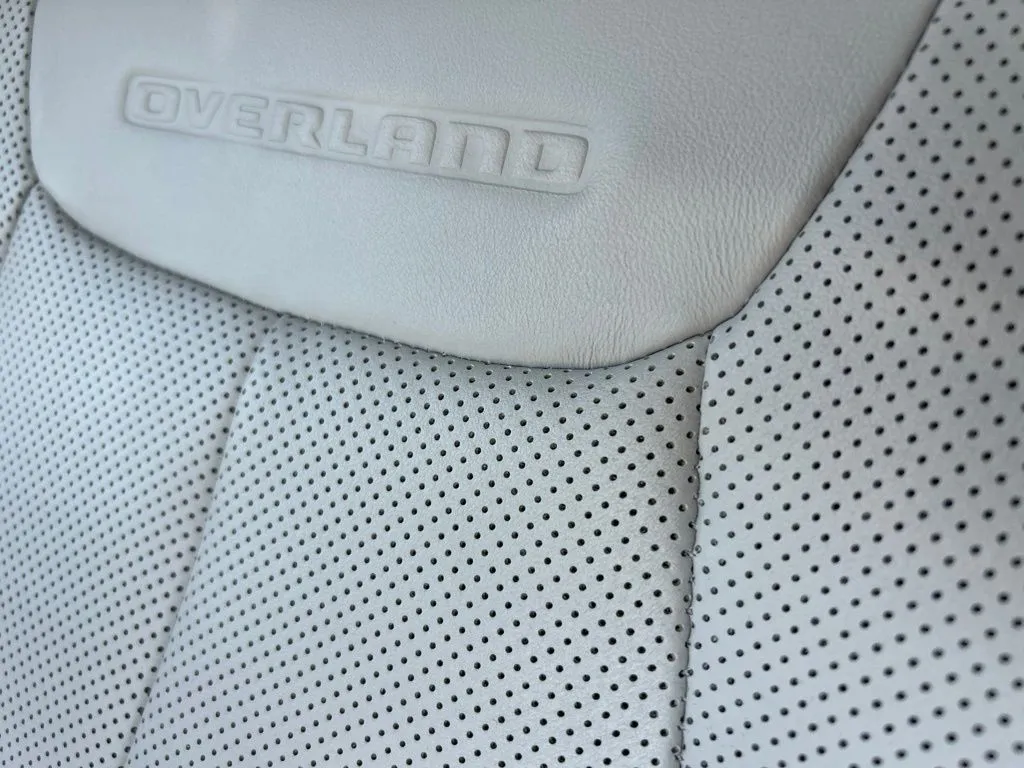 2022 Jeep Grand Cherokee L Overland - Photo 25