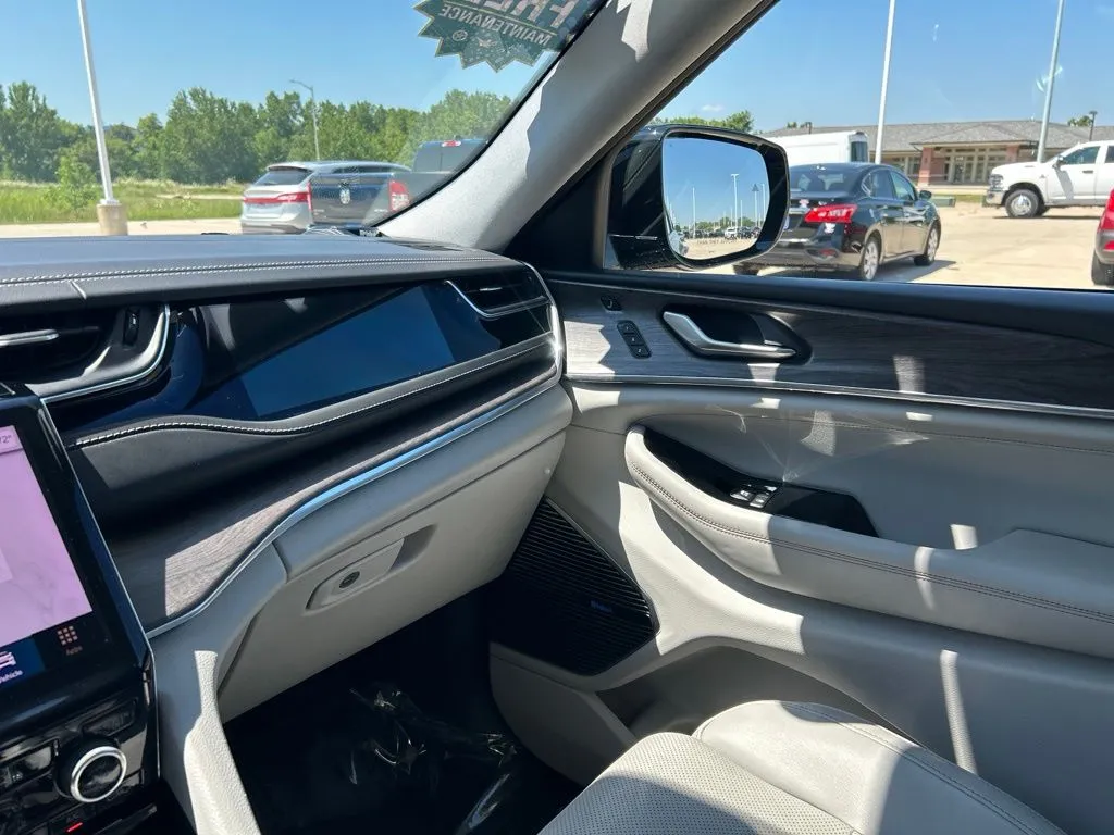 2022 Jeep Grand Cherokee L Overland - Photo 32