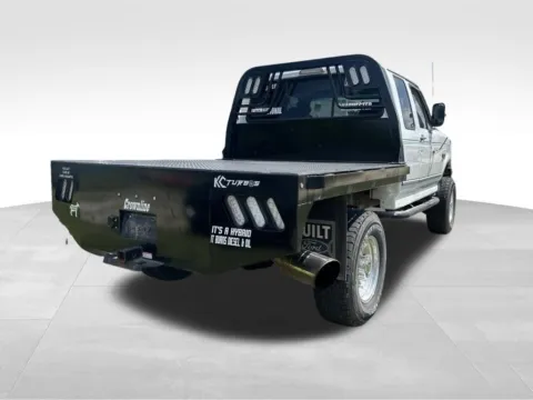More photos of 1996 Ford F-250 at Gregg Young Ford of Newton, IA