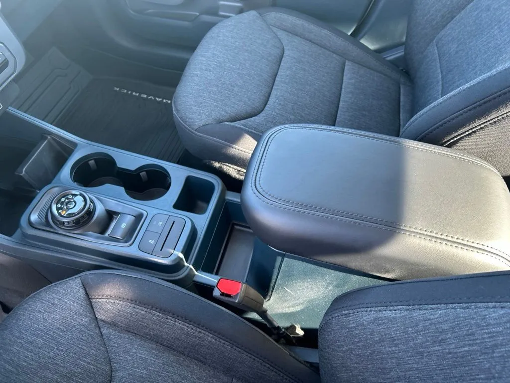 2026 Ford Maverick XLT - Photo 30