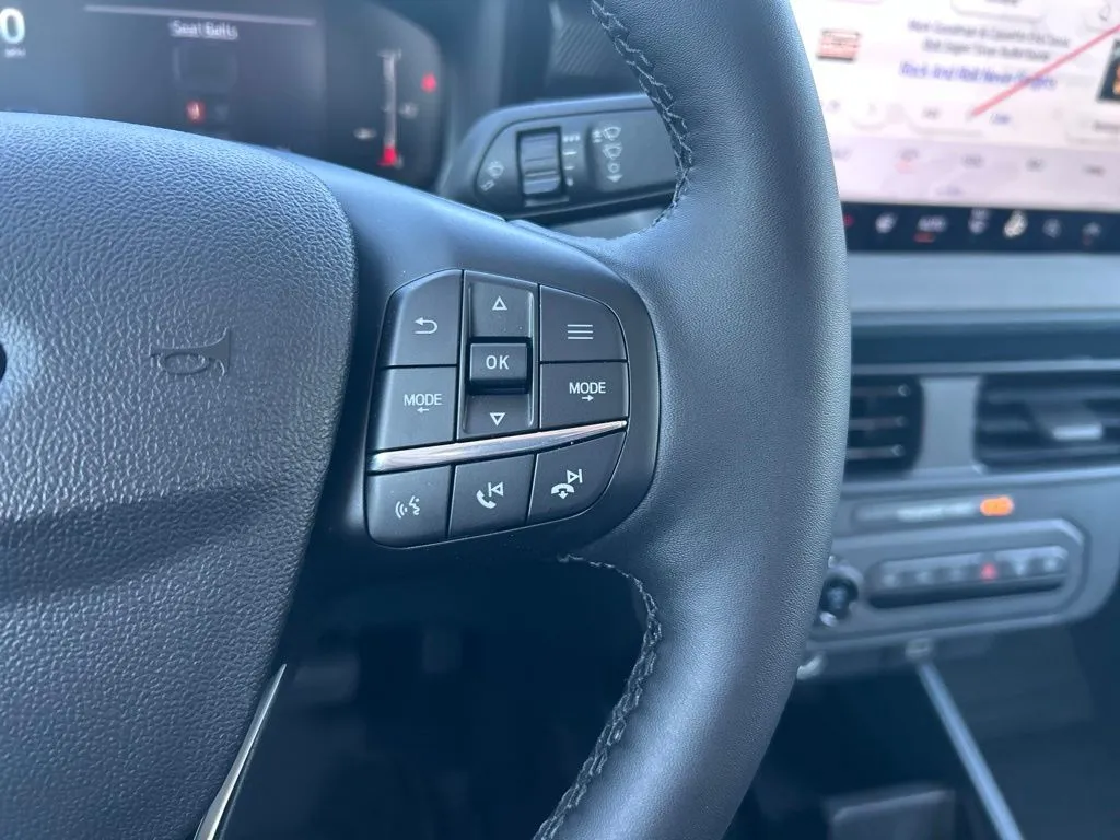 2026 Ford Maverick XLT - Photo 34