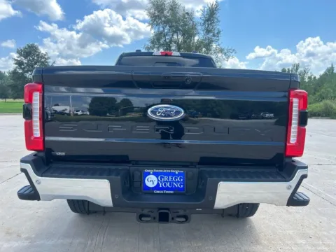 More photos of 2026 Ford F-250SD Lariat at Gregg Young Ford of Newton, IA