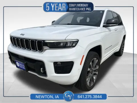 Unknown 2024 Jeep Grand Cherokee Overland for sale in Newton, IA