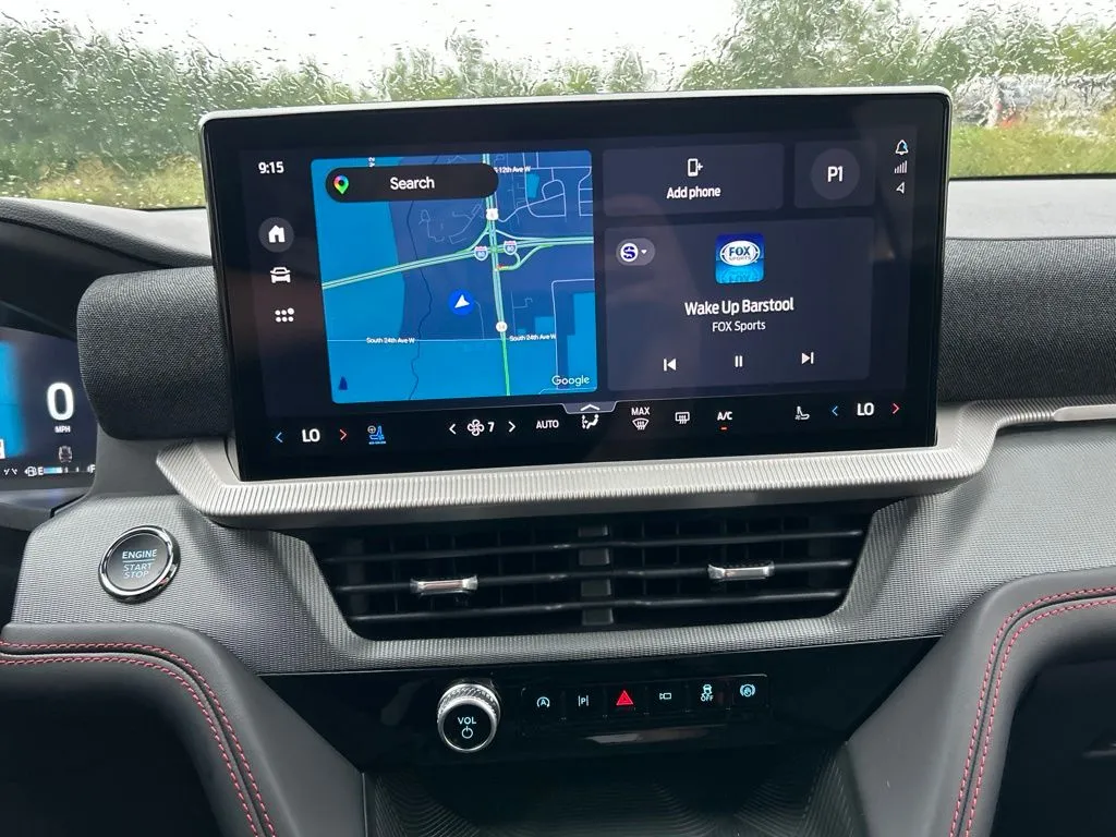 2026 Ford Explorer ST - Photo 28
