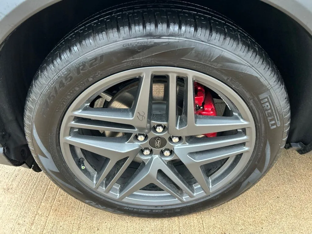 2026 Ford Explorer ST - Photo 33