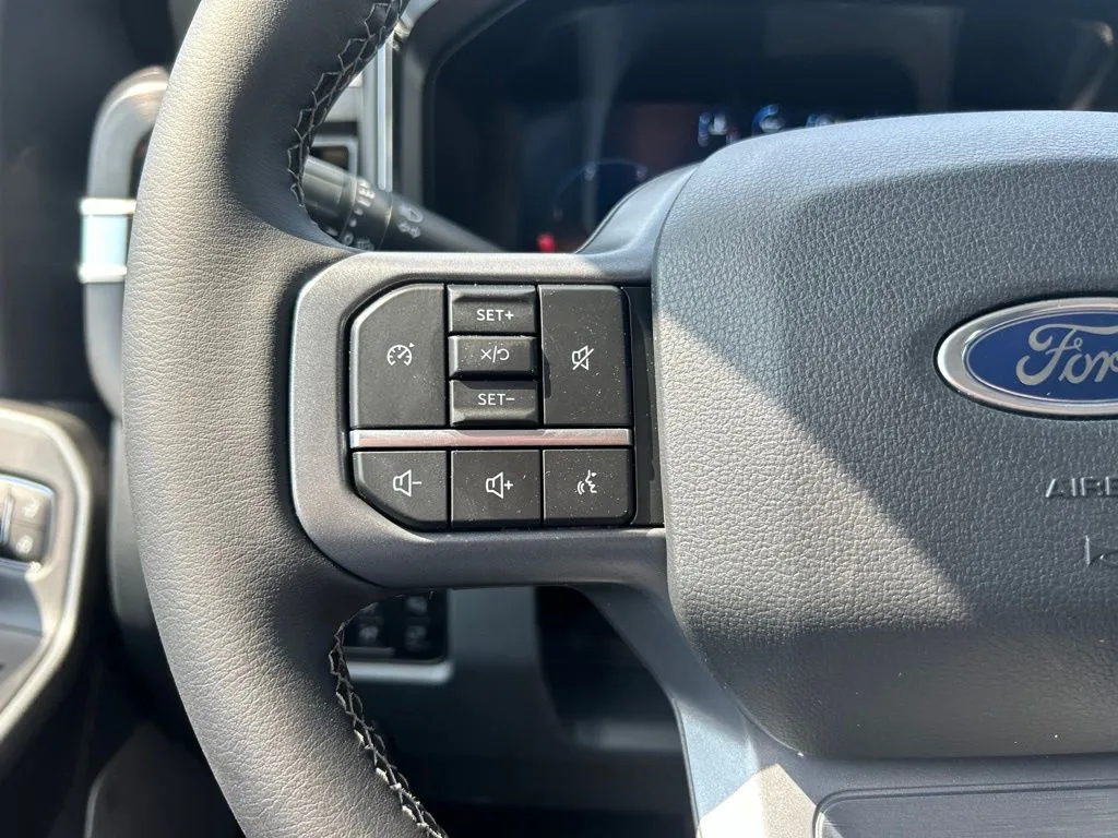 2026 Ford F-350 Super Duty Lariat - Photo 18
