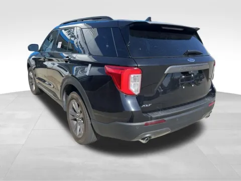 More photos of 2024 Ford Explorer XLT at Gregg Young Ford of Newton, IA