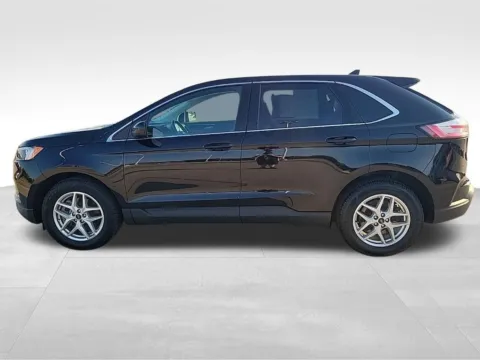 Another view of 2024 Ford Edge SEL for sale in Newton, IA at Gregg Young Ford of Newton