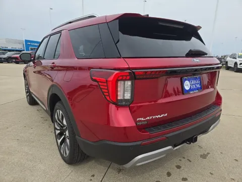Another view of 2027 Ford Explorer Platinum for sale in Newton, IA at Gregg Young Ford of Newton