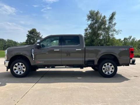 Photos of 2026 Ford F-350SD Lariat for sale in Newton, IA at Gregg Young Ford of Newton