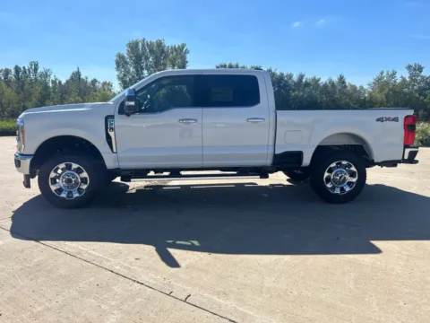 Photos of 2027 Ford F-250SD Lariat for sale in Newton, IA at Gregg Young Ford of Newton