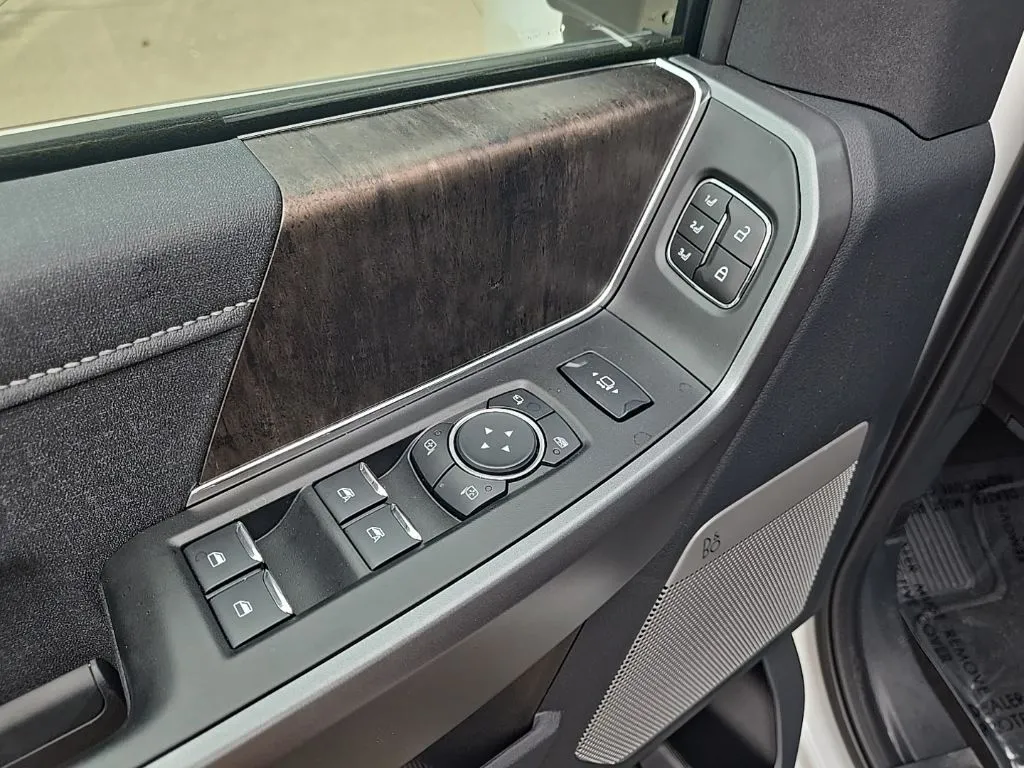 2026 Ford F-250 Super Duty Lariat - Photo 18