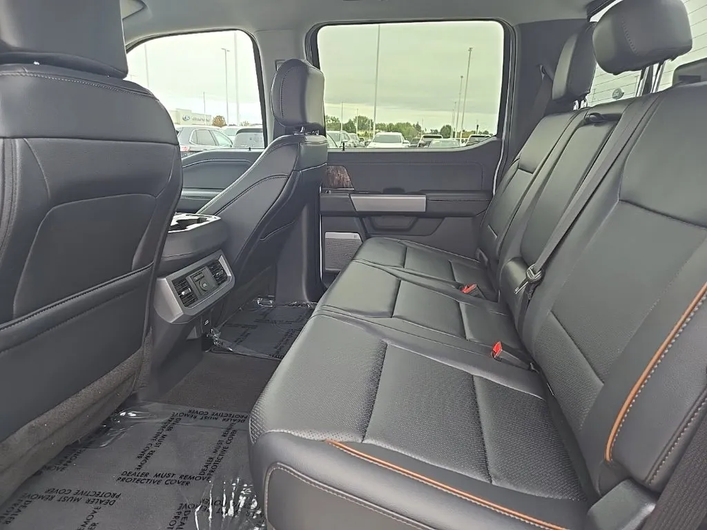 2026 Ford F-250 Super Duty Lariat - Photo 13