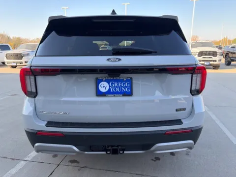 More photos of 2027 Ford Explorer Platinum at Gregg Young Ford of Newton, IA