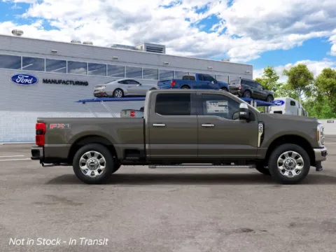 More photos of 2027 Ford F-350SD Lariat at Gregg Young Ford of Newton, IA