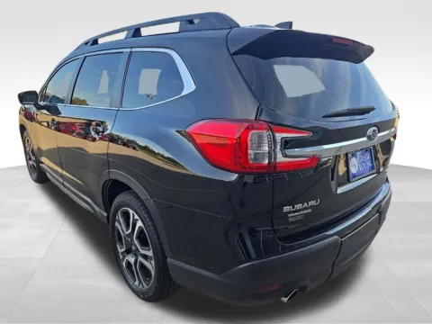 More photos of 2023 Subaru Ascent Limited at Gregg Young Ford of Newton, IA