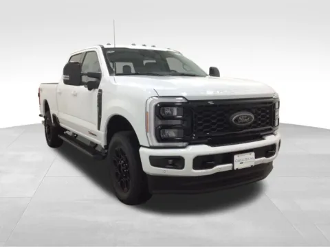 More photos of 2025 Ford F-250SD Lariat at Gregg Young Hortonville Ford, WI