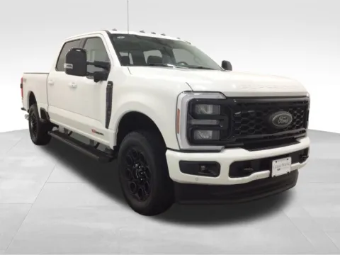 More photos of 2025 Ford F-250SD Lariat at Gregg Young Hortonville Ford, WI