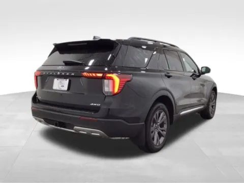 More photos of 2025 Ford Explorer Active at Gregg Young Hortonville Ford, WI