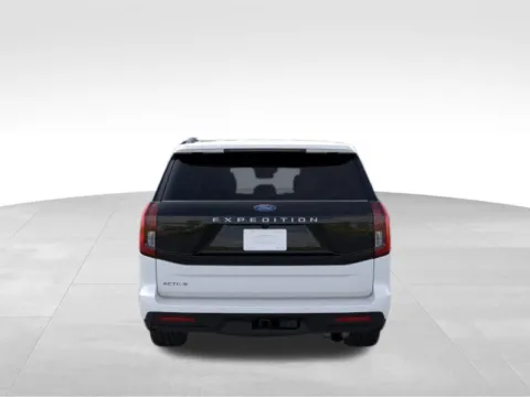 More photos of 2025 Ford Expedition Active at Gregg Young Ford of Newton, IA