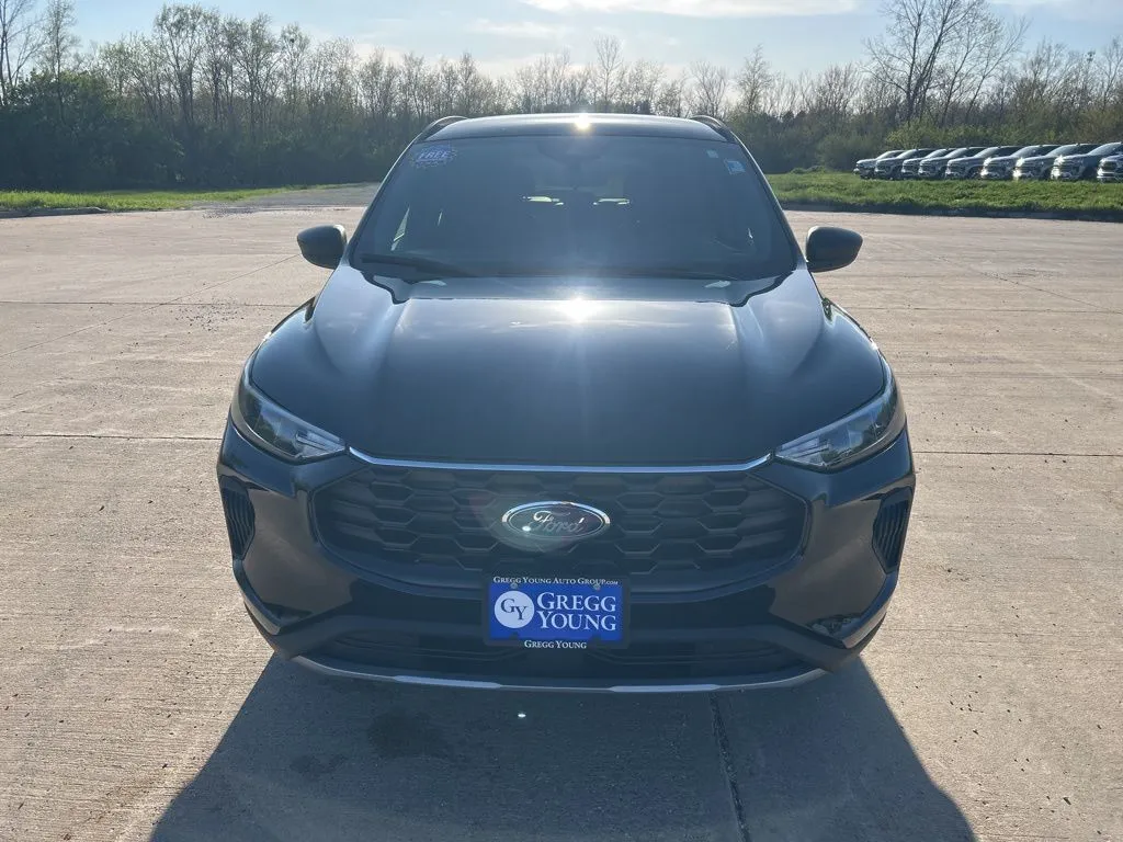 2026 Ford Escape ST-Line - Photo 11