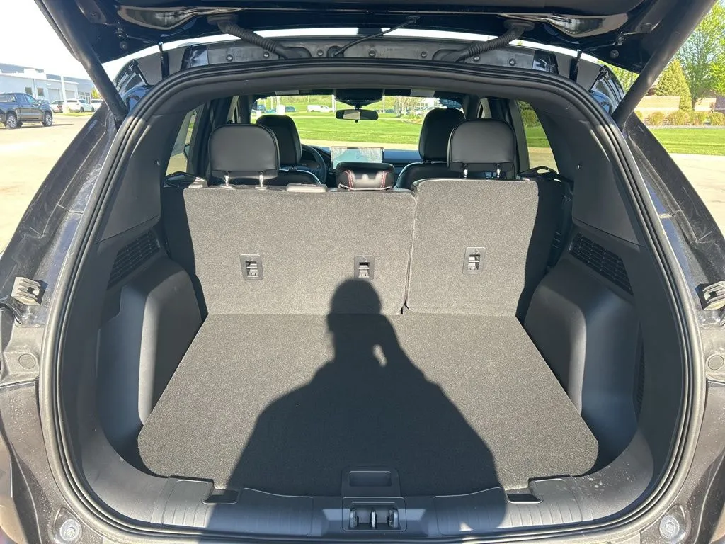 2026 Ford Escape ST-Line - Photo 21