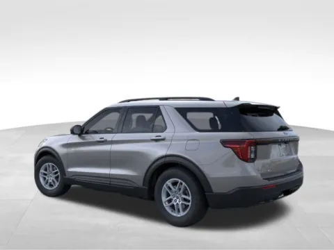 More photos of 2026 Ford Explorer Active at Gregg Young Ford of Newton, IA