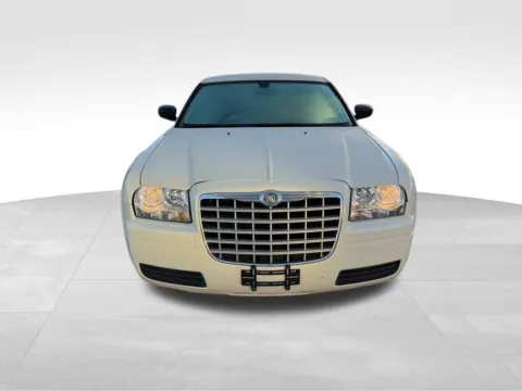 Another view of 2007 Chrysler 300 for sale in Newton, IA at Gregg Young Ford of Newton