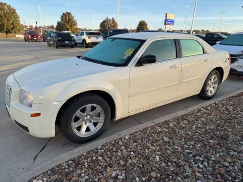 More photos of 2007 Chrysler 300 at Gregg Young Ford of Newton, IA