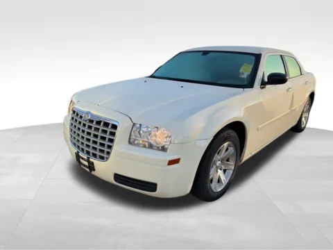 More photos of 2007 Chrysler 300 at Gregg Young Ford of Newton, IA