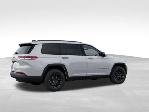 More photos of 2025 Jeep Grand Cherokee L Altitude X at Gregg Young Abrams Chrysler Dodge Jeep Ram, WI