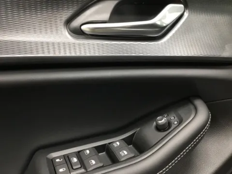 More photos of 2025 Jeep Grand Cherokee Laredo X at Gregg Young Abrams Chrysler Dodge Jeep Ram, WI