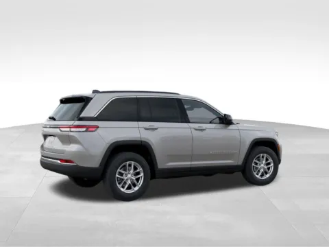 More photos of 2025 Jeep Grand Cherokee Laredo X at Gregg Young Abrams Chrysler Dodge Jeep Ram, WI