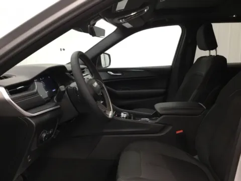 More photos of 2025 Jeep Grand Cherokee Laredo X at Gregg Young Abrams Chrysler Dodge Jeep Ram, WI