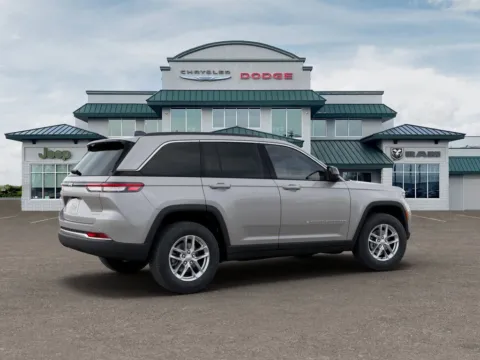 More photos of 2025 Jeep Grand Cherokee Laredo X at Gregg Young Abrams Chrysler Dodge Jeep Ram, WI