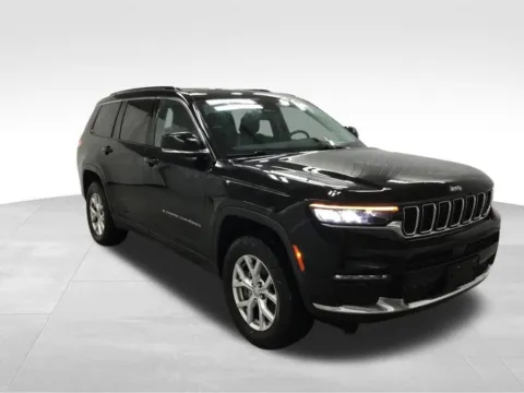 More photos of 2022 Jeep Grand Cherokee L Limited at Gregg Young Abrams Chrysler Dodge Jeep Ram, WI