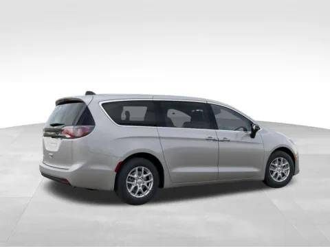 More photos of 2026 Chrysler Voyager LX at Gregg Young Abrams Chrysler Dodge Jeep Ram, WI