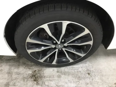 More photos of 2017 Toyota Corolla L at Gregg Young Abrams Chrysler Dodge Jeep Ram, WI