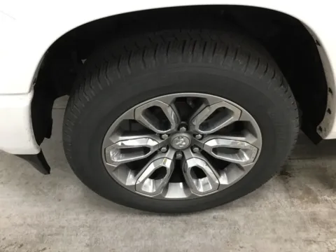 More photos of 2021 Ram 1500 Laramie at Gregg Young Abrams Chrysler Dodge Jeep Ram, WI