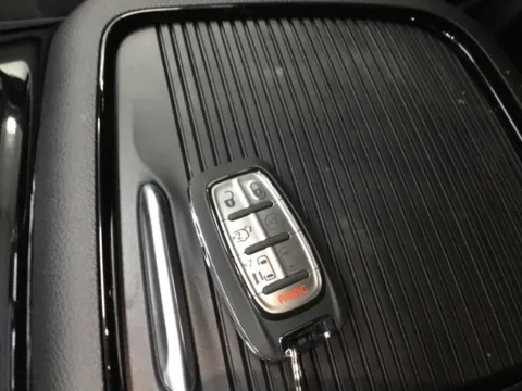 More photos of 2026 Chrysler Pacifica Limited at Gregg Young Abrams Chrysler Dodge Jeep Ram, WI