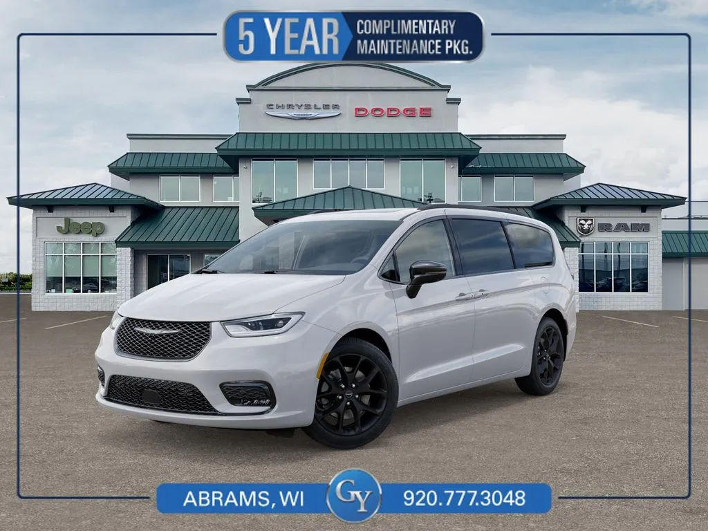 2026 Chrysler Pacifica Limited AWD's photo