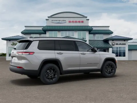 More photos of 2025 Jeep Grand Cherokee L Altitude X at Gregg Young Abrams Chrysler Dodge Jeep Ram, WI