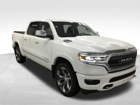More photos of 2022 Ram 1500 Limited at Gregg Young Abrams Chrysler Dodge Jeep Ram, WI