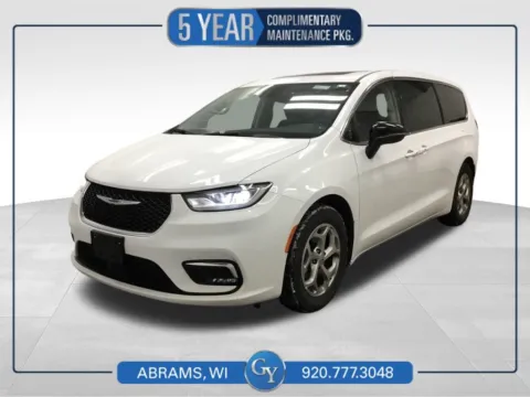 White 2024 Chrysler Pacifica Limited for sale in Abrams, WI
