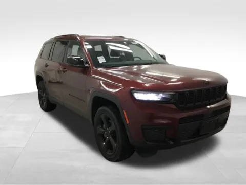 Another view of 2023 Jeep Grand Cherokee L Altitude for sale in Abrams, WI at Gregg Young Abrams Chrysler Dodge Jeep Ram