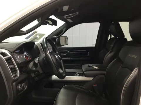 More photos of 2020 Ram 2500 Laramie at Gregg Young Abrams Chrysler Dodge Jeep Ram, WI