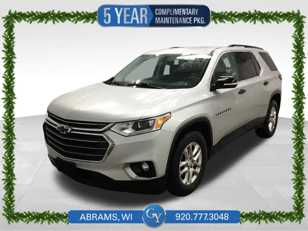 Silver 2019 Chevrolet Traverse LT for sale in Abrams, WI