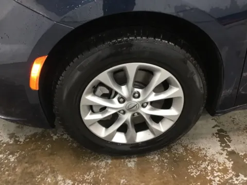 More photos of 2024 Chrysler Pacifica Touring L at Gregg Young Abrams Chrysler Dodge Jeep Ram, WI